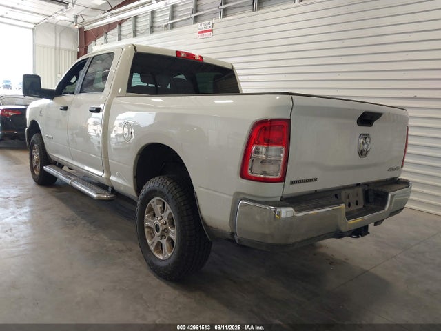 RAM 2500 2024 3C6UR5DL4RG298352 Image 3