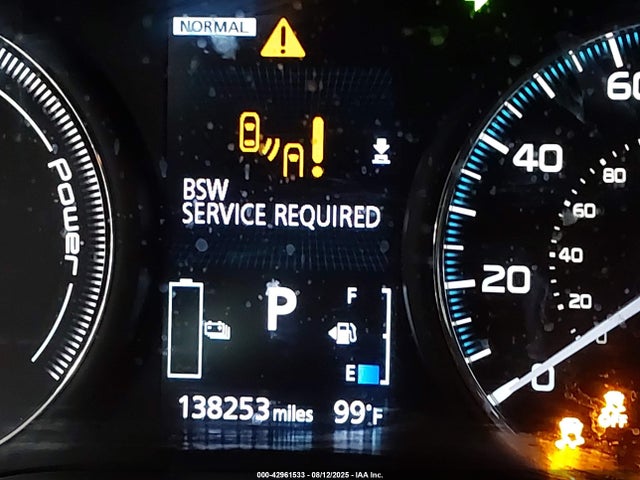Mitsubishi s61 - y61 2018 JA4J24A56JZ050893 Image 15