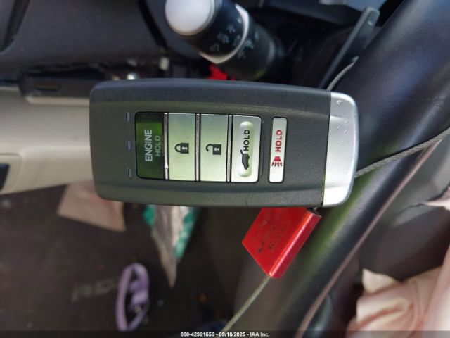 2016 ACURA RDX 5J8TB4H7XGL005507 Photo 10