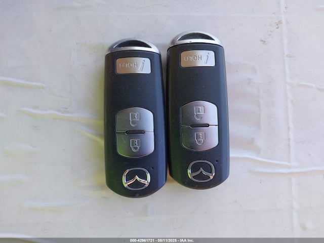 JM3KE4CY3G0921620 Mazda py