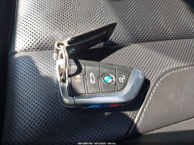 2022 BMW M3 WBS43AY0XNFL82022 Photo 10