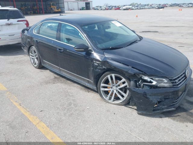 2017 VOLKSWAGEN PASSAT 1VWDT7A32HC075283