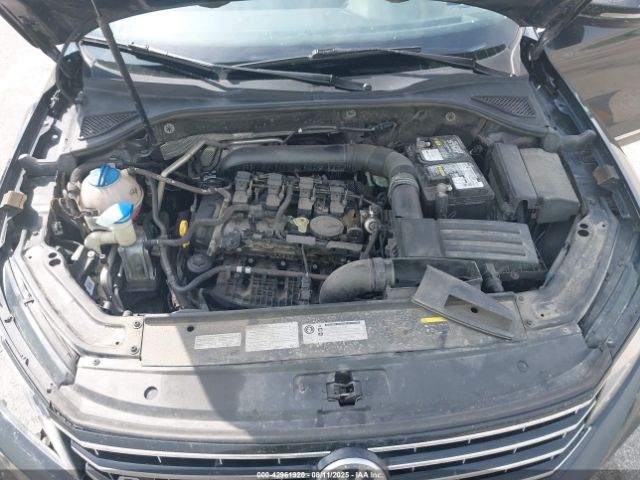 2017 VOLKSWAGEN PASSAT 1VWDT7A32HC075283 Photo 9