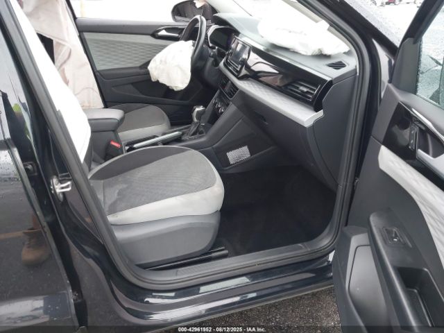 2022 VOLKSWAGEN TAOS 3VVDX7B27NM011572 Photo 4