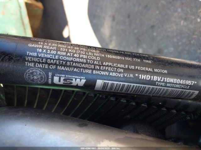 2022 HARLEY-DAVIDSON FXST 1HD1BVJ1ONB046957 Photo 9