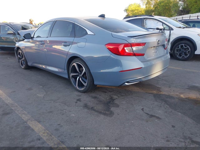 Honda lfb2 2022 1HGCV3F2XNA033096 Image 3