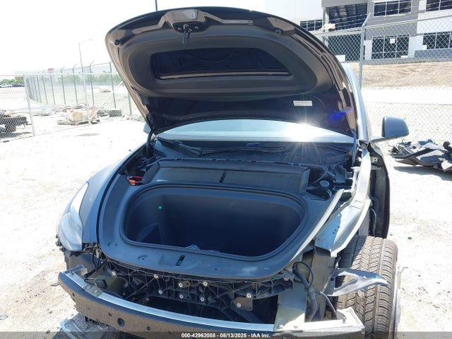 2024 TESLA MODEL Y 7SAYGDED8RF057226 Photo 9