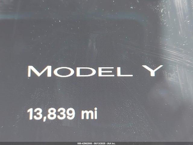 2024 TESLA MODEL Y 7SAYGDED8RF057226 Photo 6