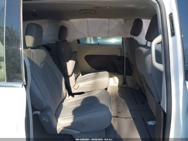 2C4RC1FG5JR112941 Chrysler Pacifica