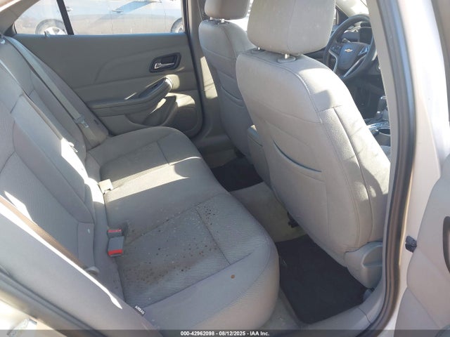 Chevrolet lkw 2014 1G11A5SL3EF280354 Image 8