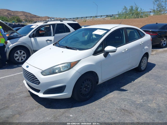 3FADP4AJ1FM158841 Ford 2015