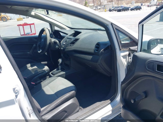 3FADP4AJ1FM158841 Ford 2015