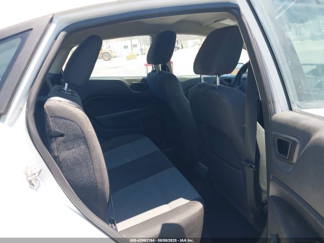 3FADP4AJ1FM158841 Ford 2015