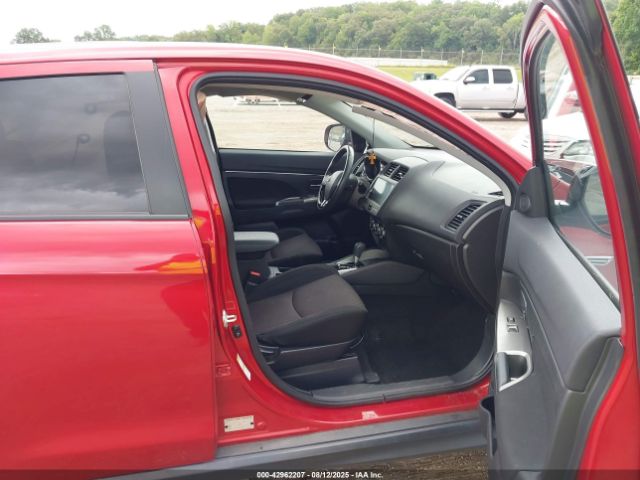 2019 MITSUBISHI OUTLANDER SPORT JA4AP4AU8KU018258 Photo 4