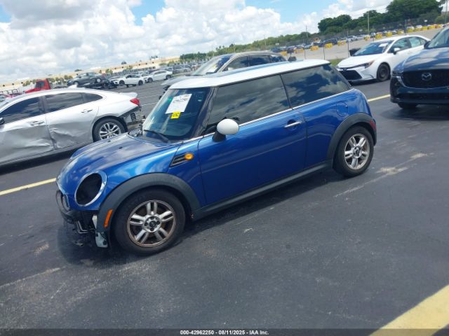 2013 MINI HARDTOP WMWSU3C53DT679883 Photo 1