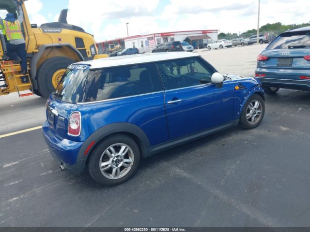 2013 MINI HARDTOP WMWSU3C53DT679883 Photo 3