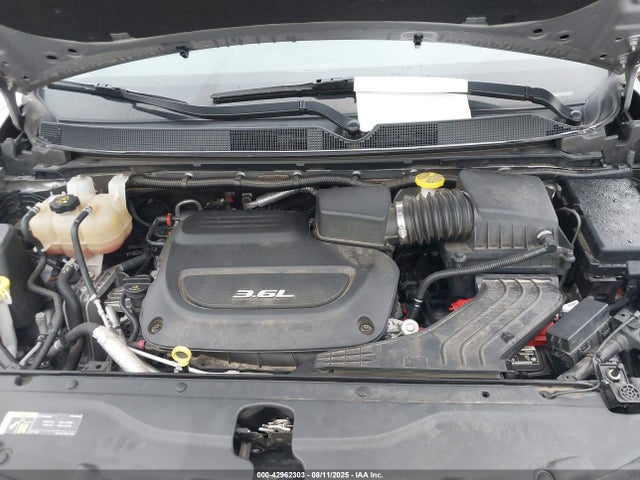 2C4RC1GG3JR185661 Chrysler 2018
