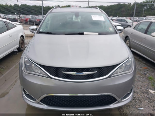 2C4RC1GG3JR185661 Chrysler 2018