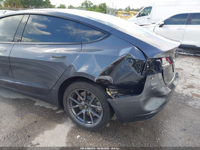 2023 TESLA MODEL 3 5YJ3E1EA6PF465755 Photo 5