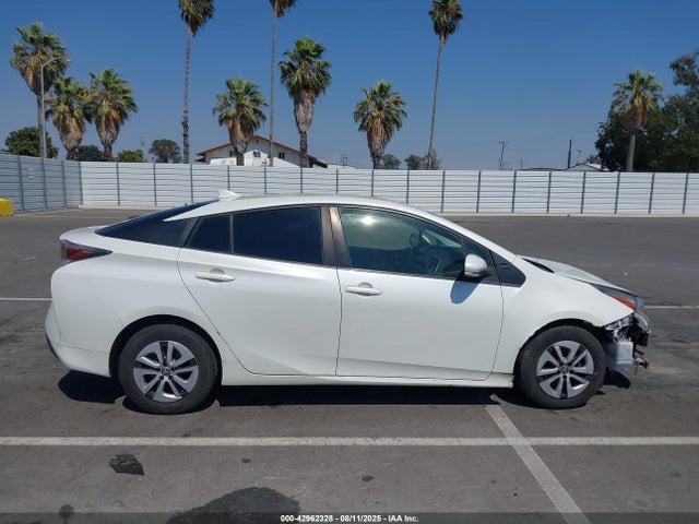JTDKBRFU1G3016668 Toyota 2zr-fxe,1nm