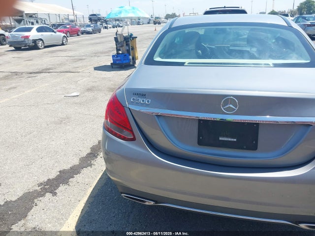 55SWF4JB5FU072773 Mercedes-Benz C-Class