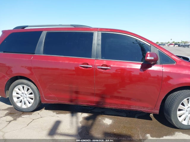 5TDDK3DC9FS099425 Toyota Sienna Limited Premium 7 Passenger
