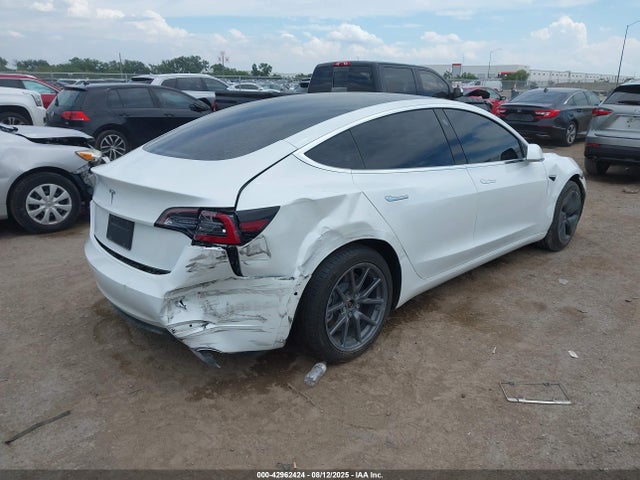 2020 TESLA MODEL 3 5YJ3E1EA7LF658779 Photo 3