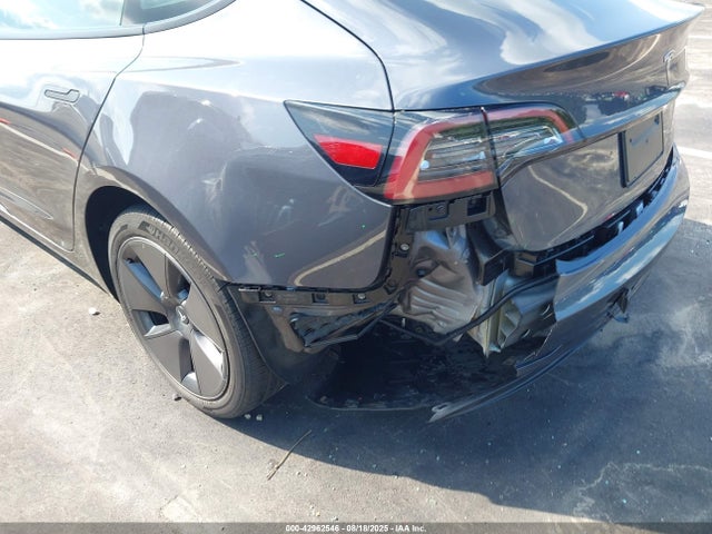2023 TESLA MODEL 3 5YJ3E1EAXPF613101 Photo 5