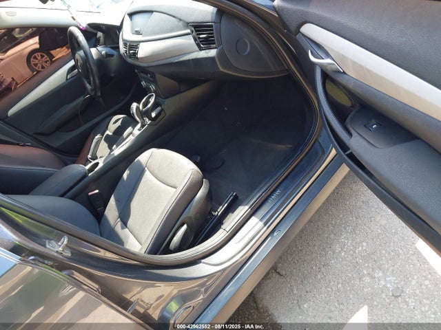 WBAVM1C59EVW51836 BMW X1