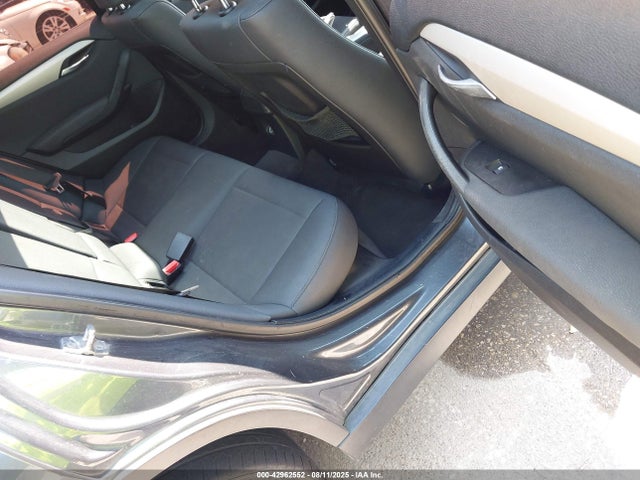 WBAVM1C59EVW51836 BMW X1