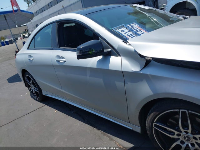 WDDSJ4EBXKN721221 Mercedes-Benz m270
