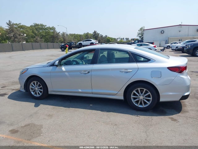 Hyundai gdi theta-ii 2019 5NPE24AF2KH782849 Image 15