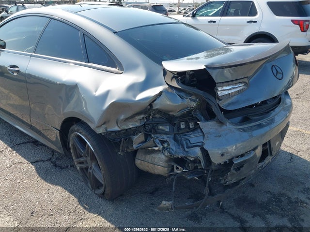 Mercedes-Benz m276 2018 WDD1J6FBXJF015686 Image 17