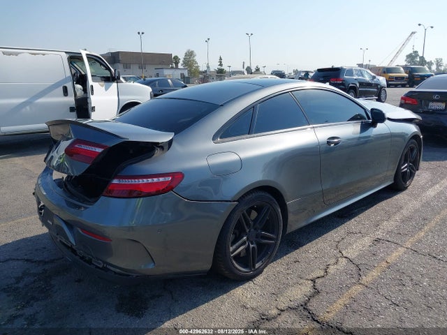Mercedes-Benz m276 2018 WDD1J6FBXJF015686 Image 4