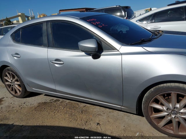 Mazda pe 2017 3MZBN1V75HM108352 Image 13