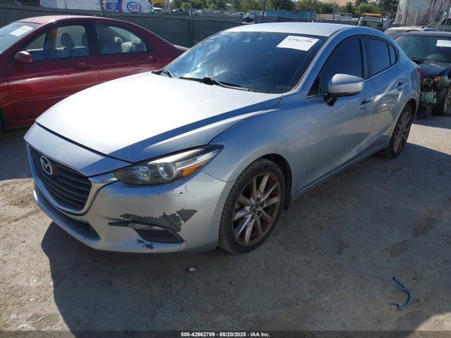 Mazda pe 2017 3MZBN1V75HM108352 Image 2