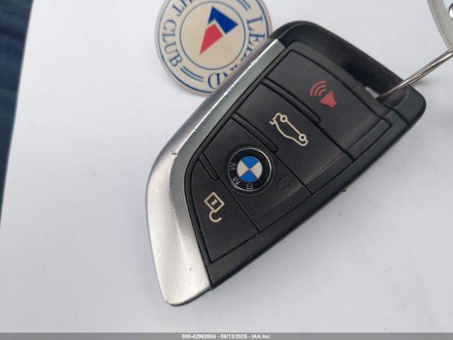 WBXYJ1C03L5P41111 BMW 2020