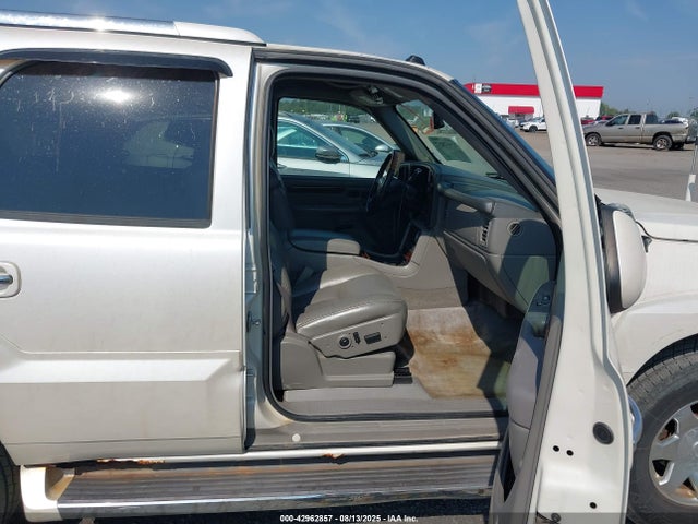 2004 CADILLAC ESCALADE 1GYEK63NX4R283674 Photo 4