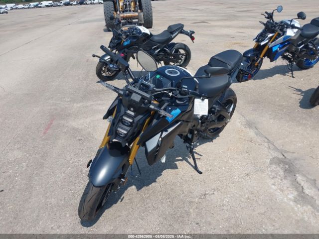 2025 SUZUKI GSX-S1000 JS1EK11D4S7100064 Photo 1