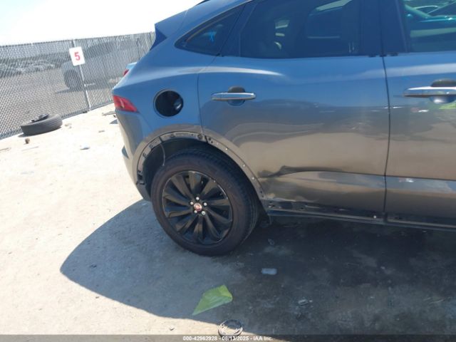 2019 JAGUAR E-PACE SADFP2FX3K1Z33737 Photo 5