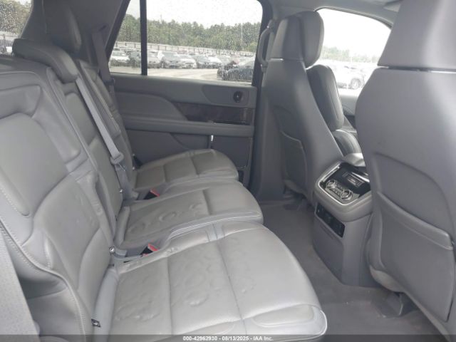 2018 LINCOLN NAVIGATOR 5LMJJ2HT8JEL19400 Photo 7