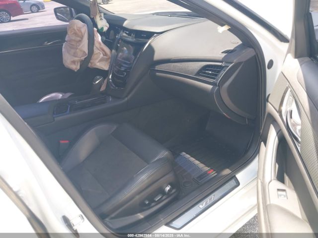 2016 CADILLAC CTS-V 1G6A15S69G0179703 Photo 4