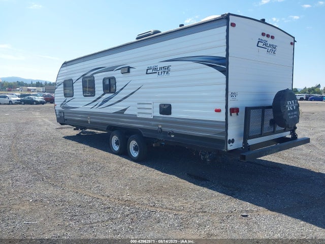 4X4TSMB21GT110135 Forest 2016