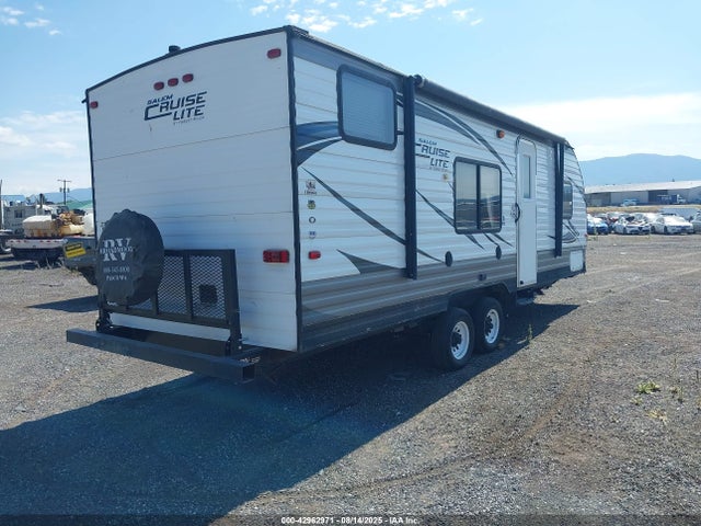 4X4TSMB21GT110135 Forest 2016