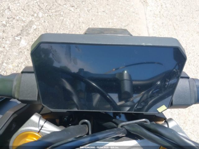 2025 SUZUKI GSX-S1000 JS1EK11D1S7100068 Photo 6