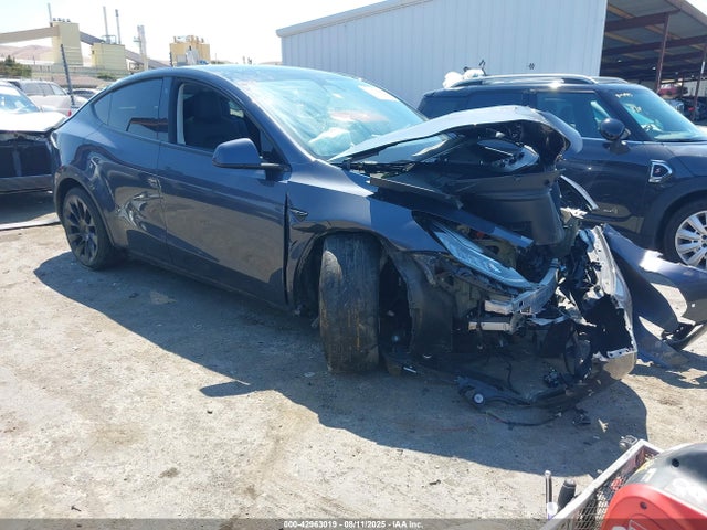 2022 TESLA MODEL Y 7SAYGDEE4NF571187 Photo 0