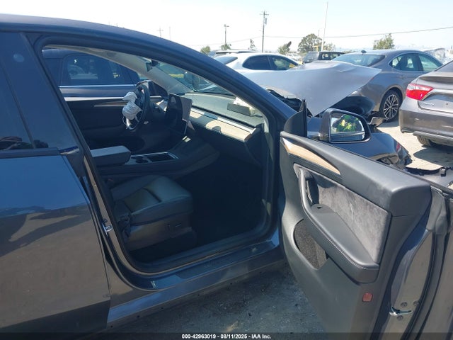 2022 TESLA MODEL Y 7SAYGDEE4NF571187 Photo 4