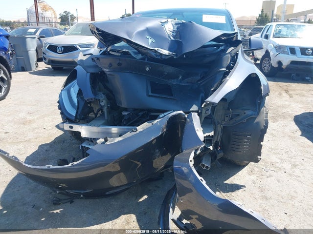 2022 TESLA MODEL Y 7SAYGDEE4NF571187 Photo 5