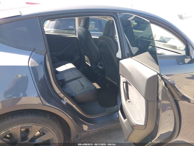 2022 TESLA MODEL Y 7SAYGDEE4NF571187 Photo 7