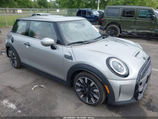 2024 MINI HARDTOP WMW53DH06R2V67174 Photo 0